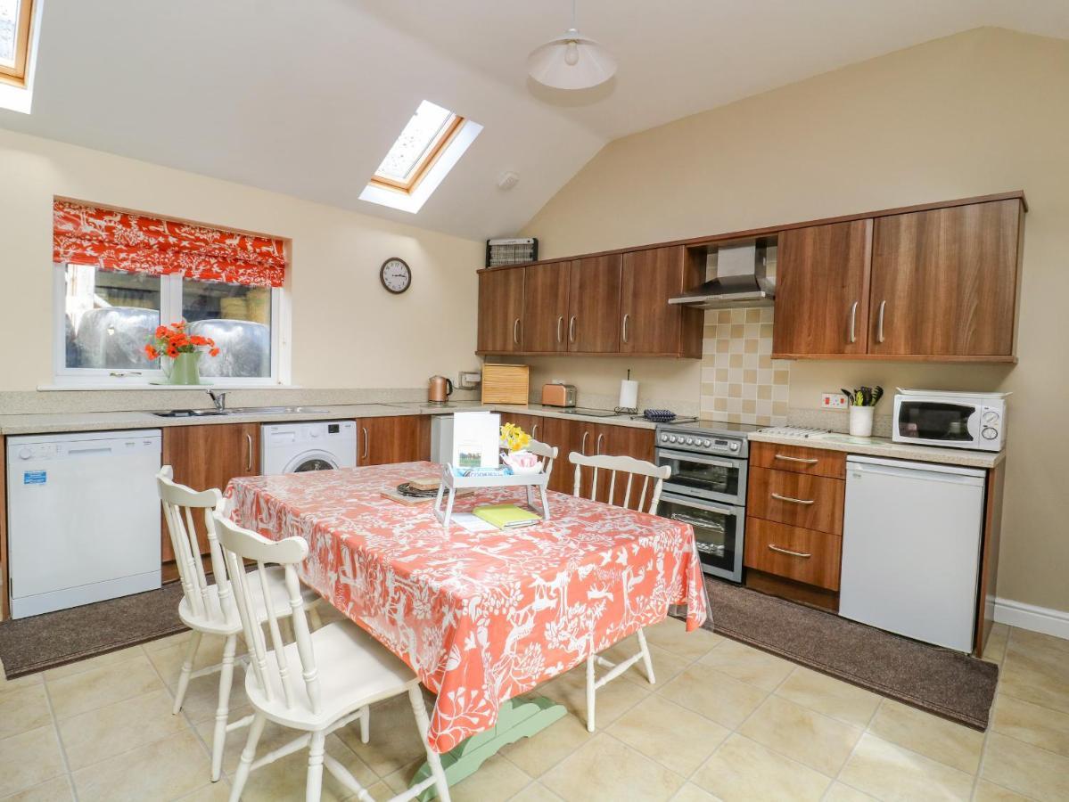 1 Pines Farm Cottages Ulleskelf 외부 사진