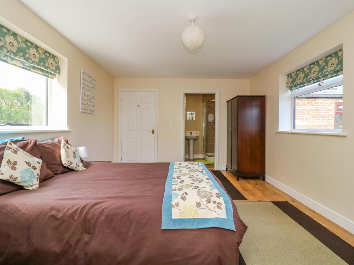 1 Pines Farm Cottages Ulleskelf 외부 사진